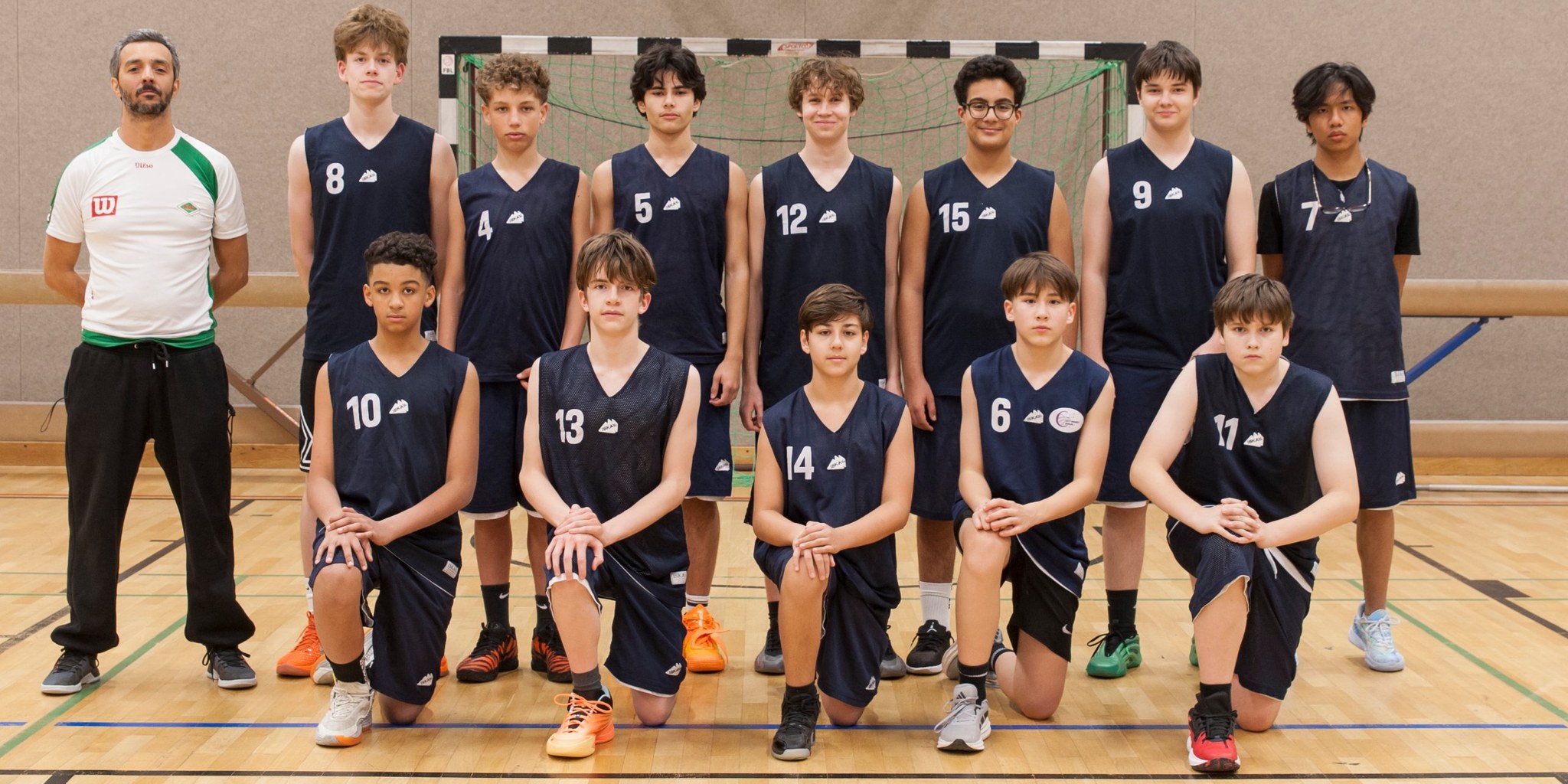 Teamfoto MU 16