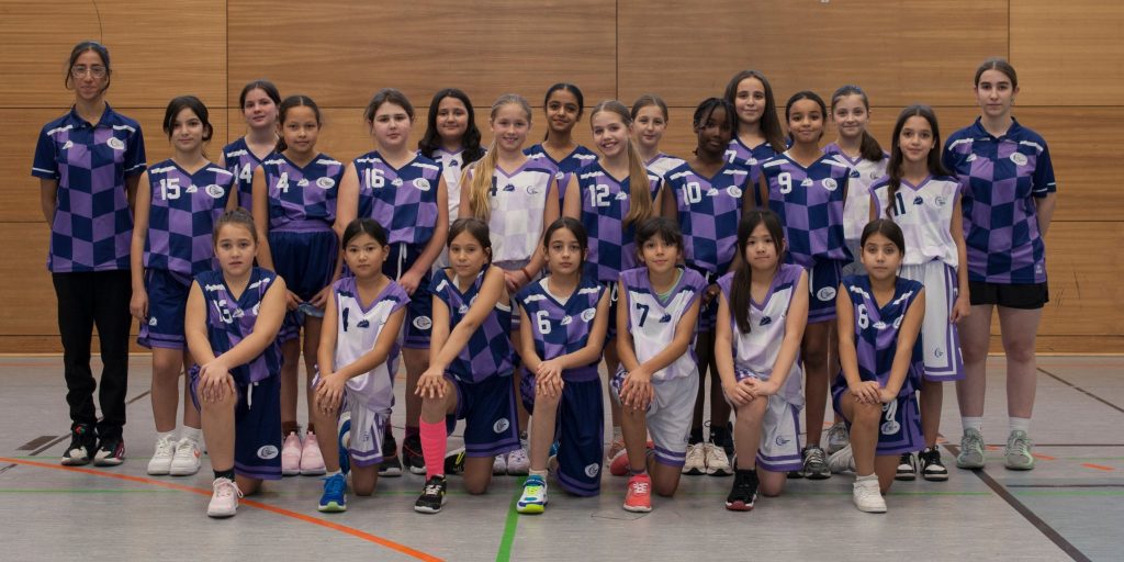 Teamfoto WU 12