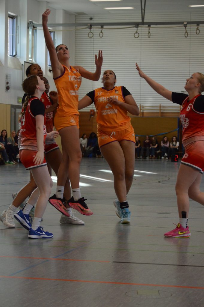 TuSLi CITY Berlin WNBL – Kampf um den Rebound